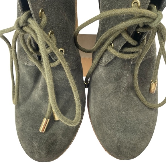 TORY BURCH Vicki Olive Suede Gum Sole Wedge Platform Ankle Booties - Sz 9 - Picture 9 of 15